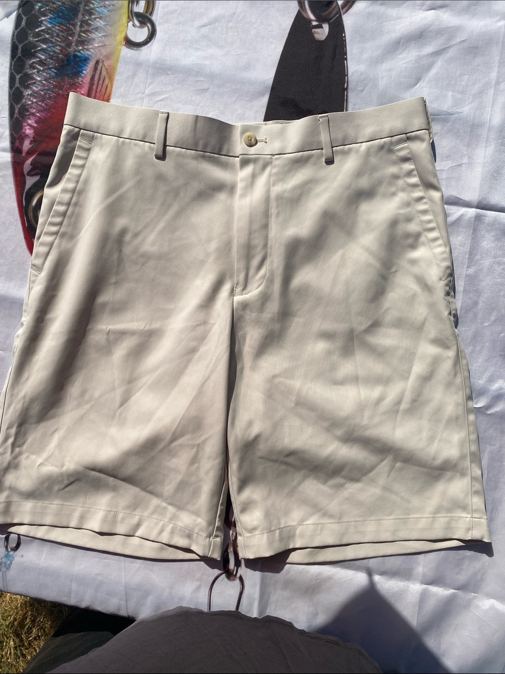 Peter Millar Wicking Golf Shorts Size 34 Light Beige